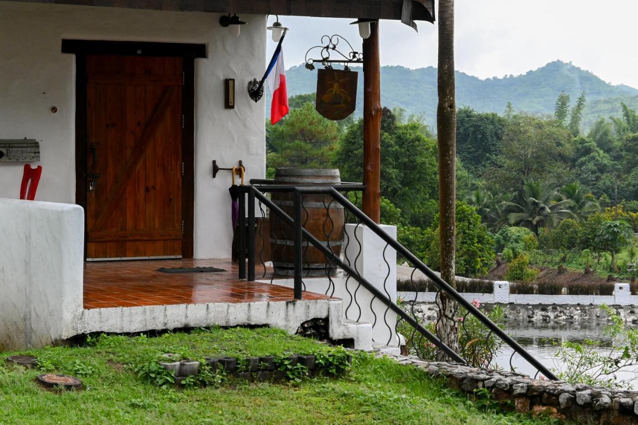 Swiss Valley Hip Resort Suan Phueng Dış mekan fotoğraf